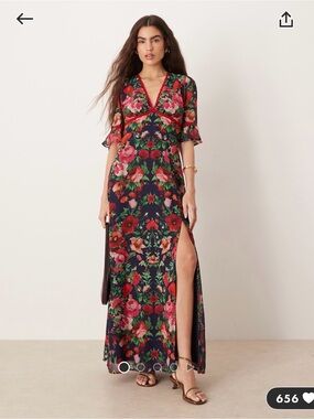 Hope & Ivy Floral Dress